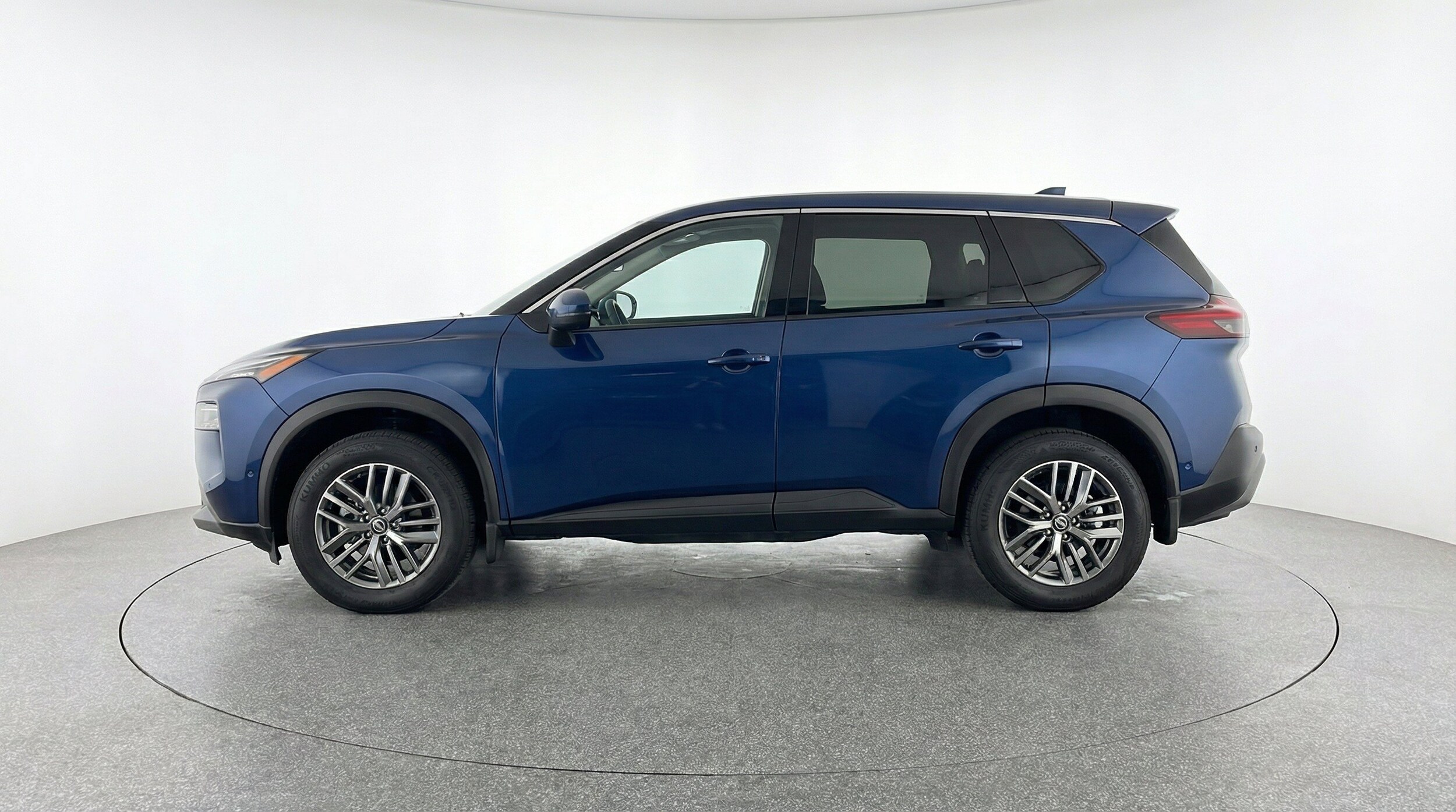 Thumbnail: 2026 Nissan Rogue - 5