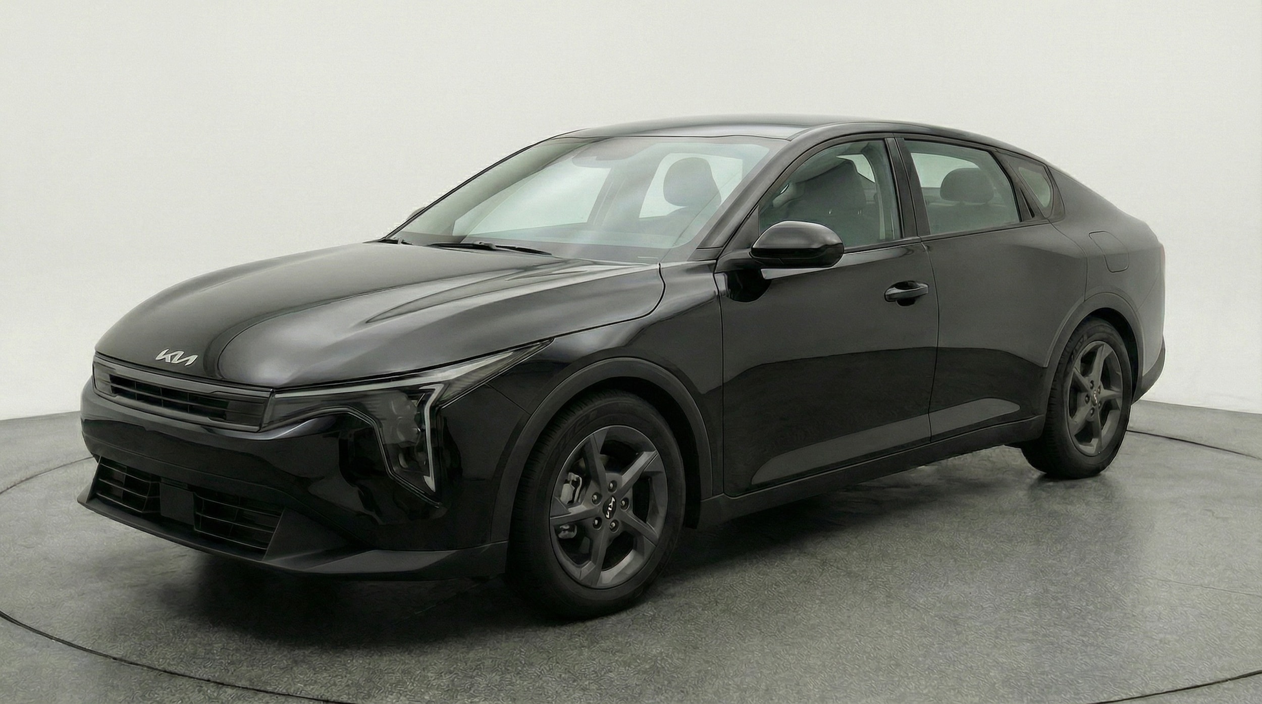 Thumbnail: 2025 Kia K4 - 3