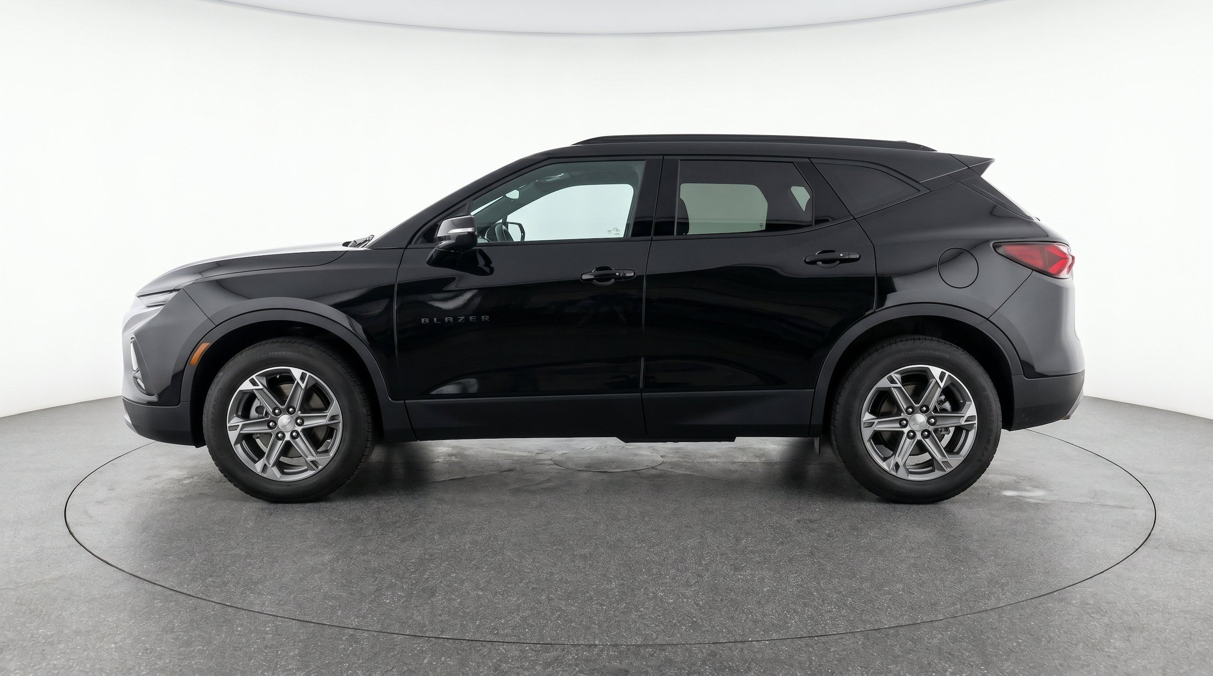 Thumbnail: 2025 Chevrolet Blazer - 5