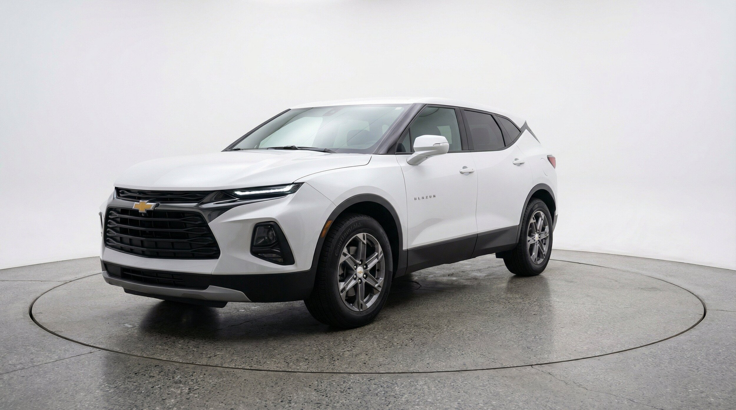 Thumbnail: 2025 Chevrolet Blazer - 3