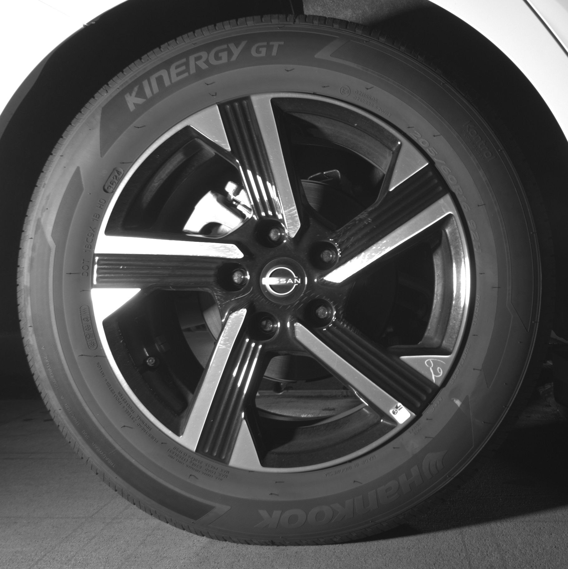 Thumbnail: 2025 Nissan Sentra - 12