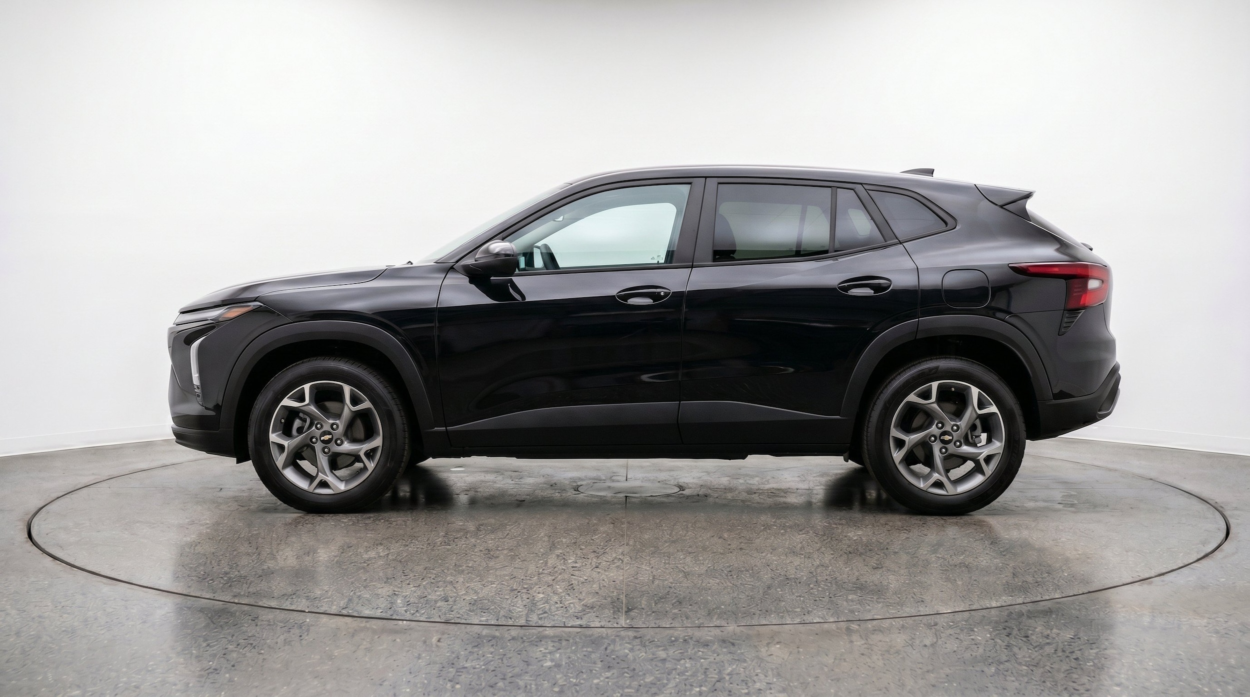 Thumbnail: 2025 Chevrolet Trax - 5