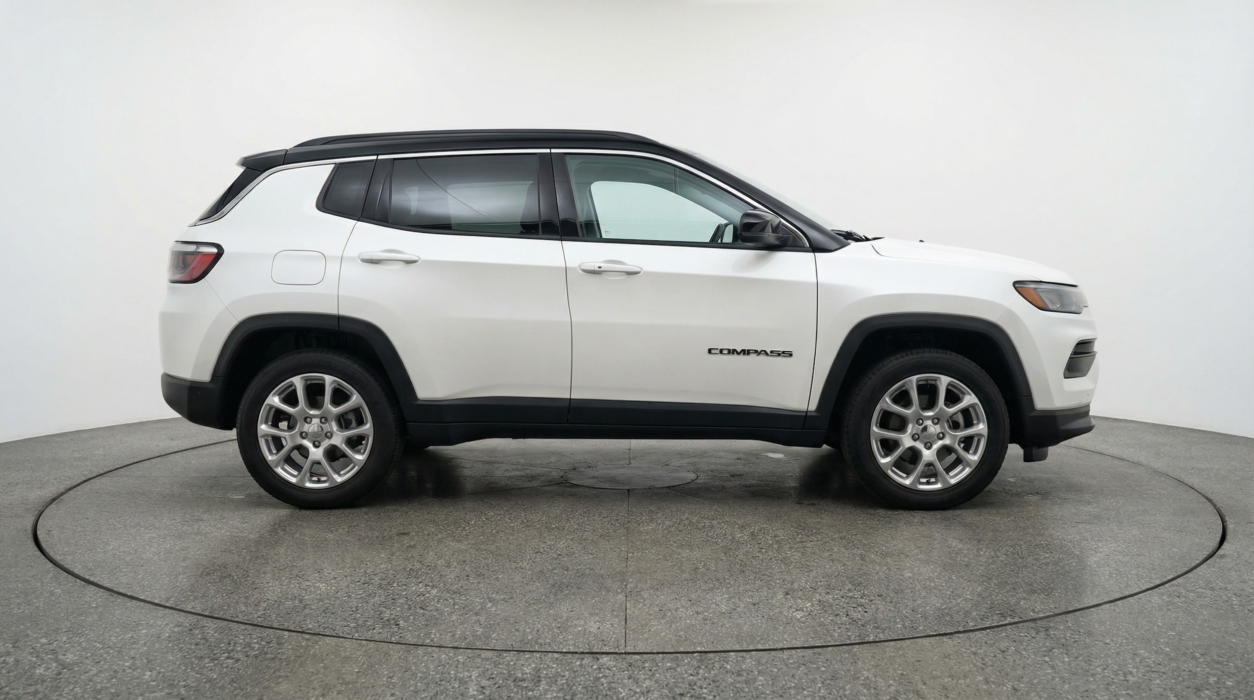 Thumbnail: 2025 Jeep Compass - 8