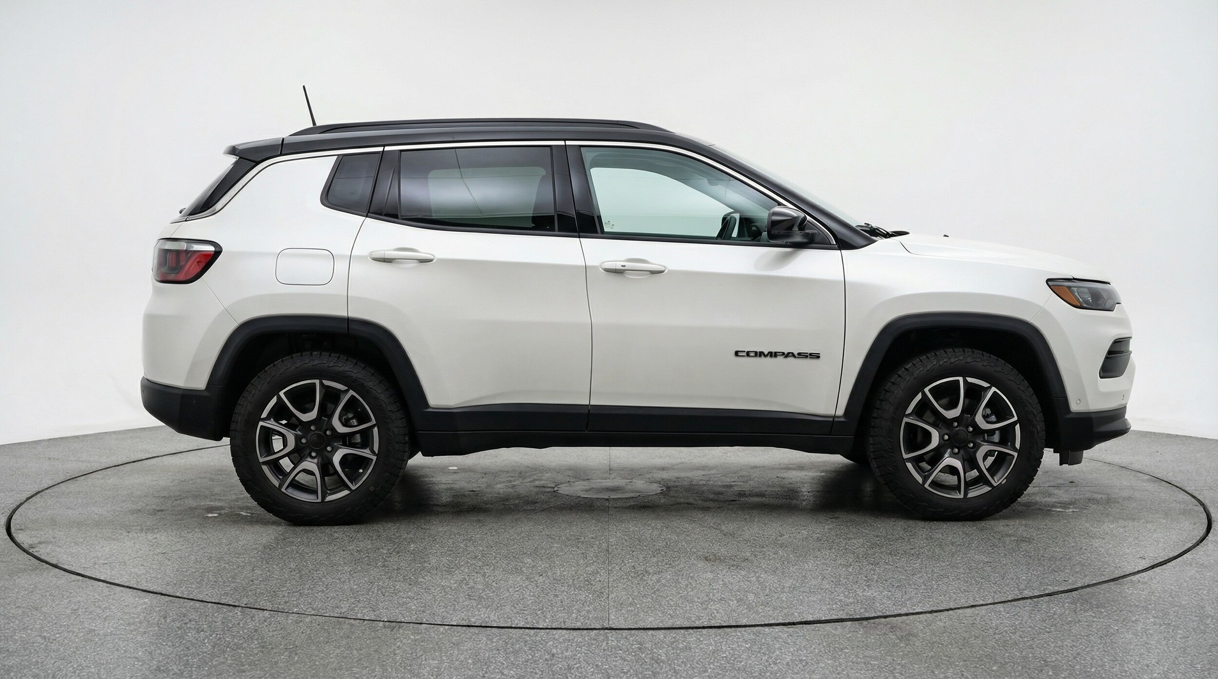 Thumbnail: 2025 Jeep Compass - 8