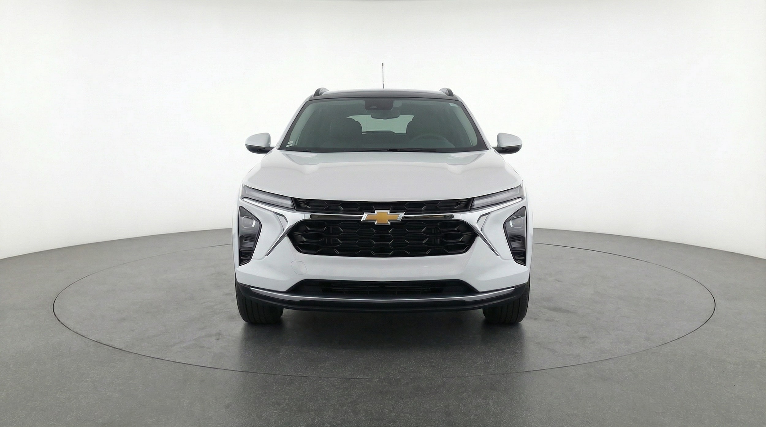Thumbnail: 2025 Chevrolet Trax - 2