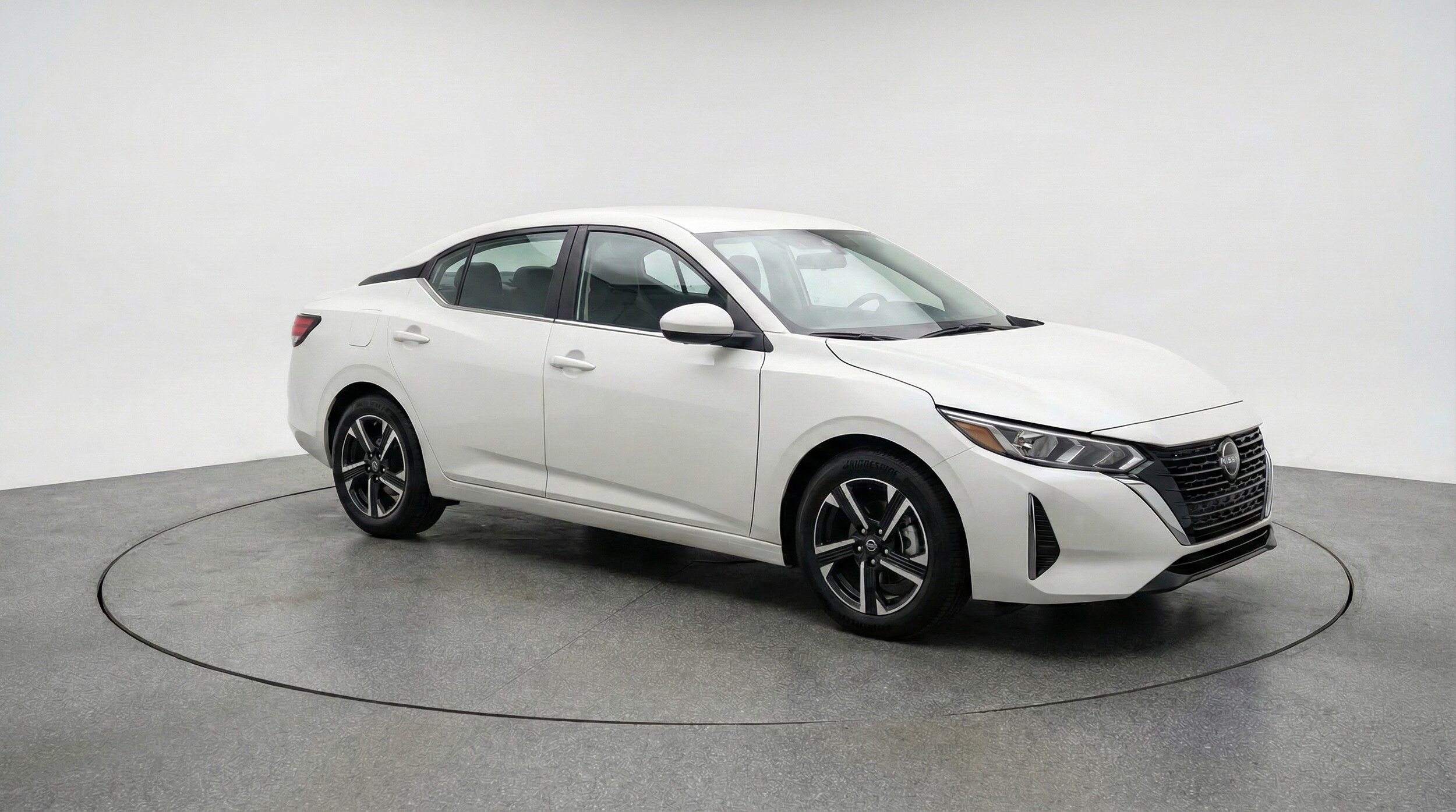 Thumbnail: 2025 Nissan Sentra - 1