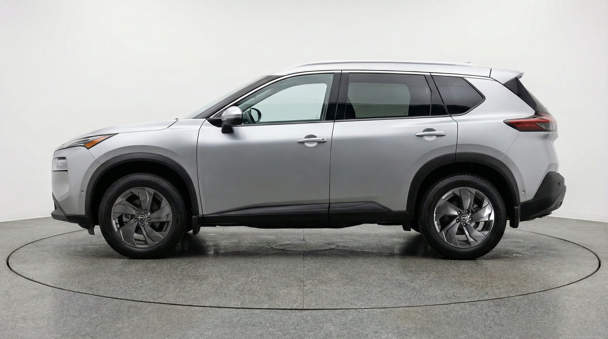 Thumbnail: 2025 Nissan Rogue - 5