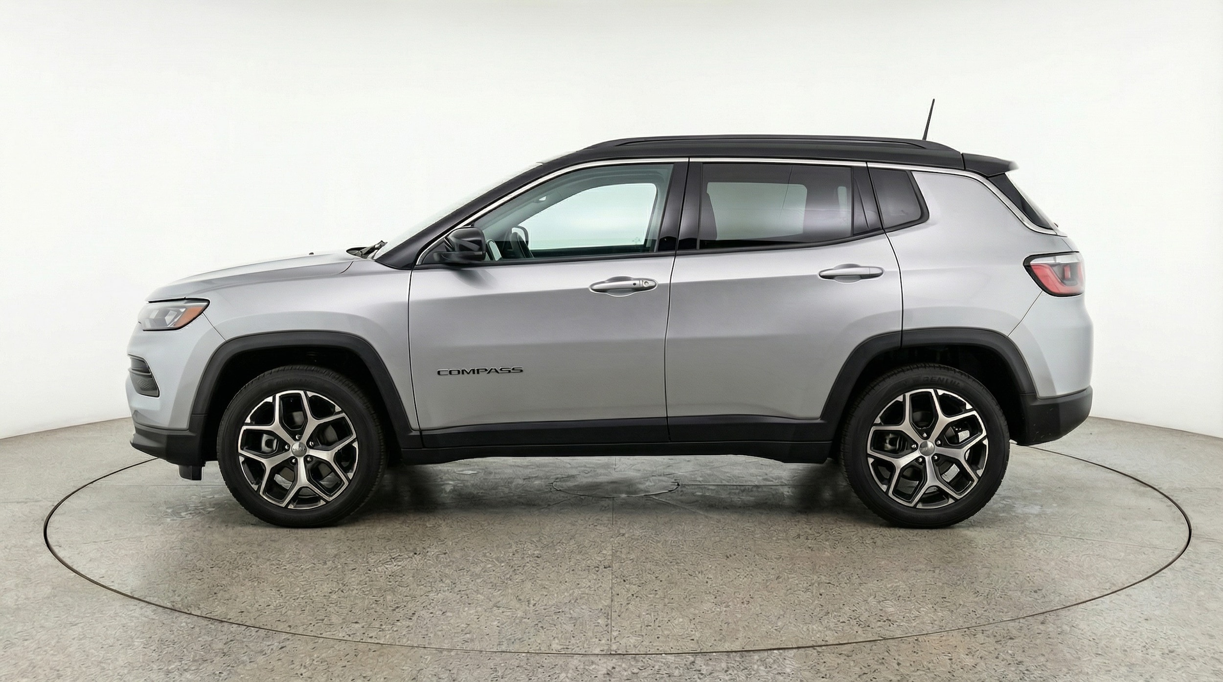 Thumbnail: 2025 Jeep Compass - 4