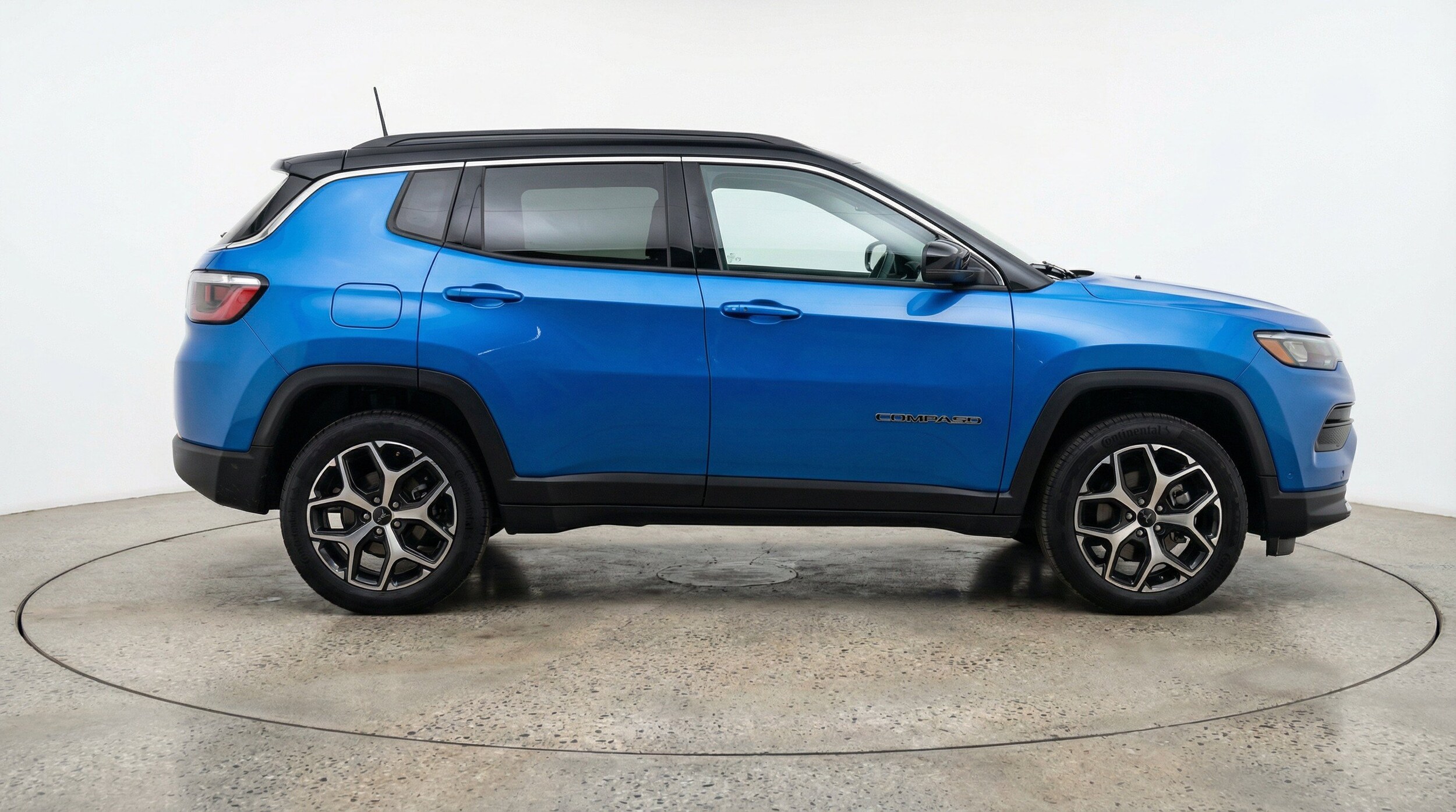 Thumbnail: 2025 Jeep Compass - 11