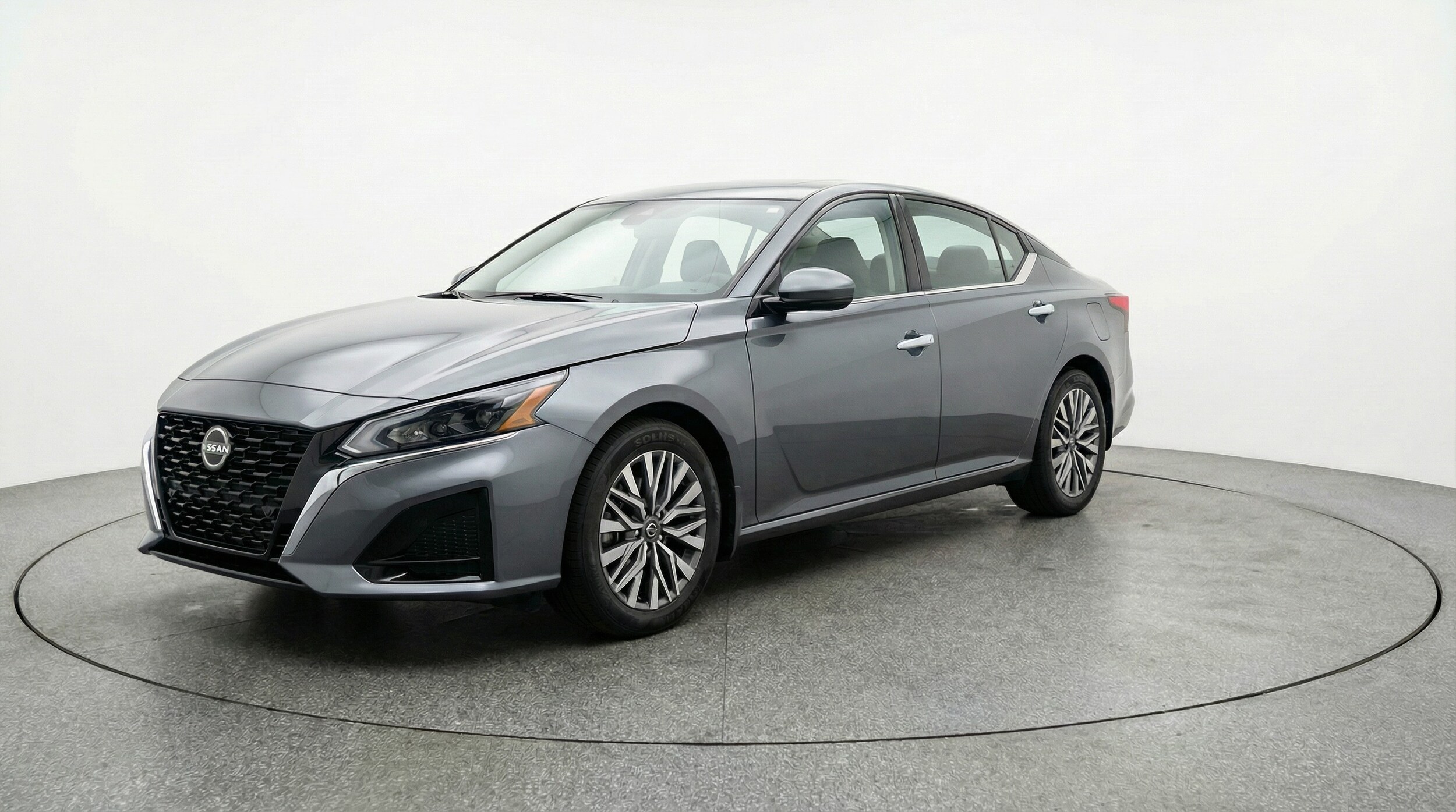 Thumbnail: 2025 Nissan Altima - 3