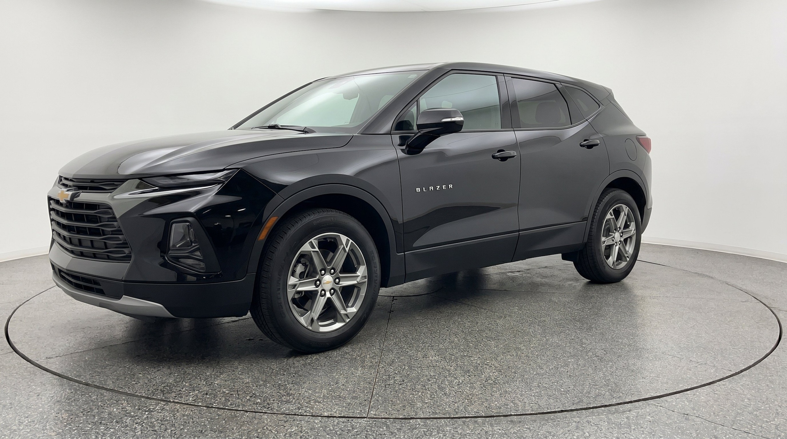 Thumbnail: 2025 Chevrolet Blazer - 3