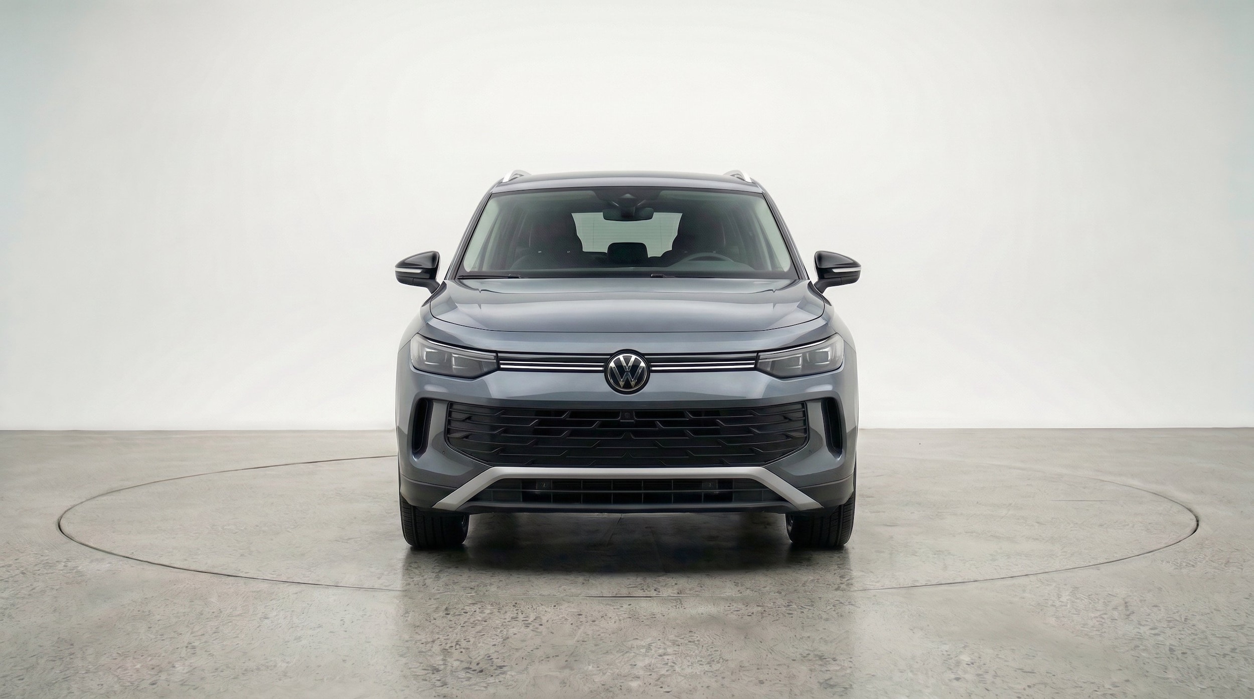 Thumbnail: 2026 Volkswagen Tiguan - 2
