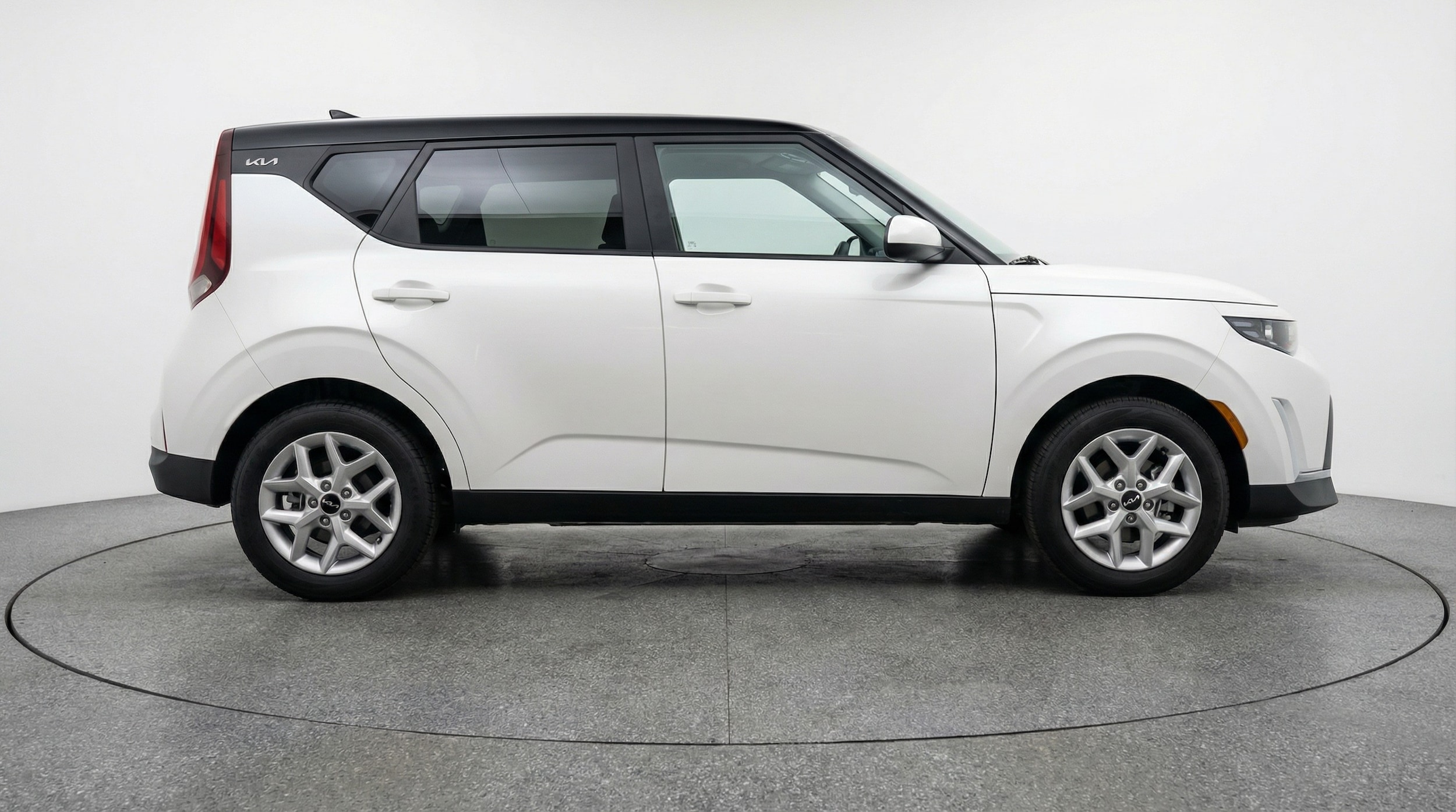 Thumbnail: 2025 Kia Soul - 8