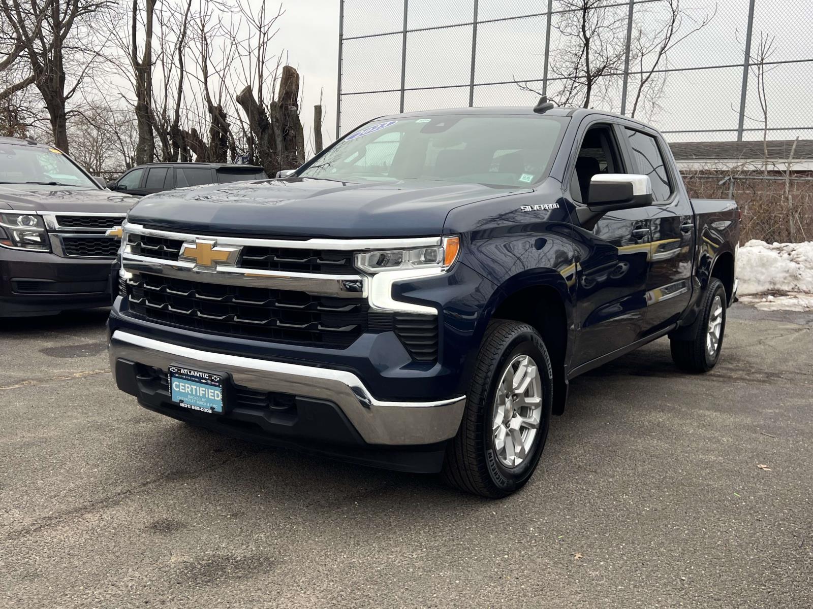 2023 Chevrolet Silverado 1500 LT's photo