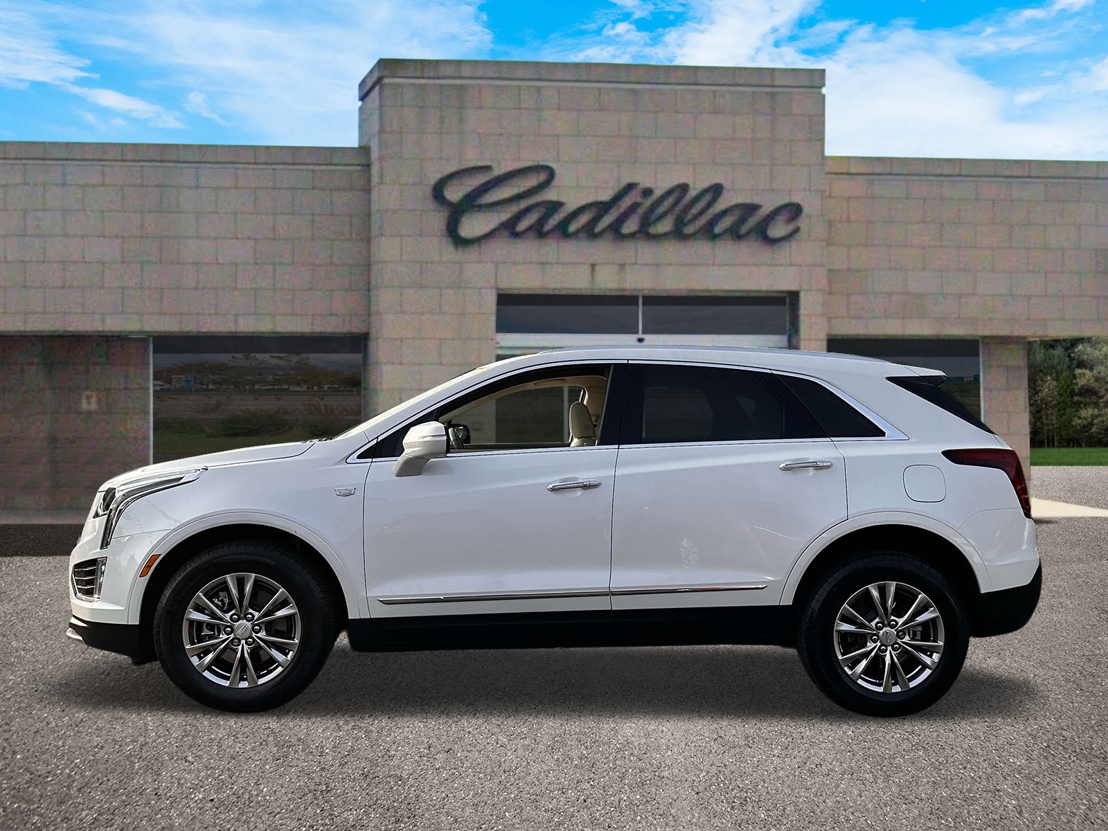 Certified 2021 Cadillac XT5 Premium Luxury with VIN 1GYKNDRS1MZ150457 for sale in Bay Shore, NY