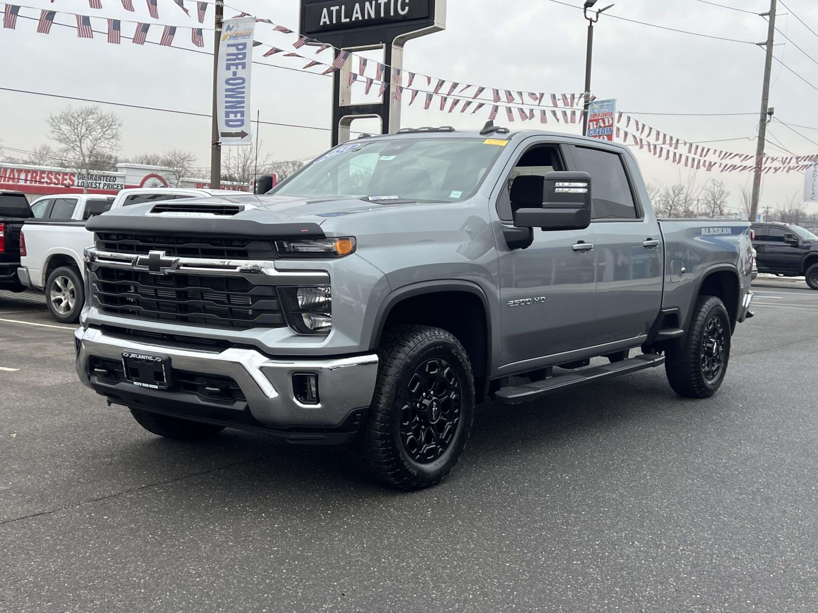 2024 Chevrolet Silverado 2500HD LT's photo