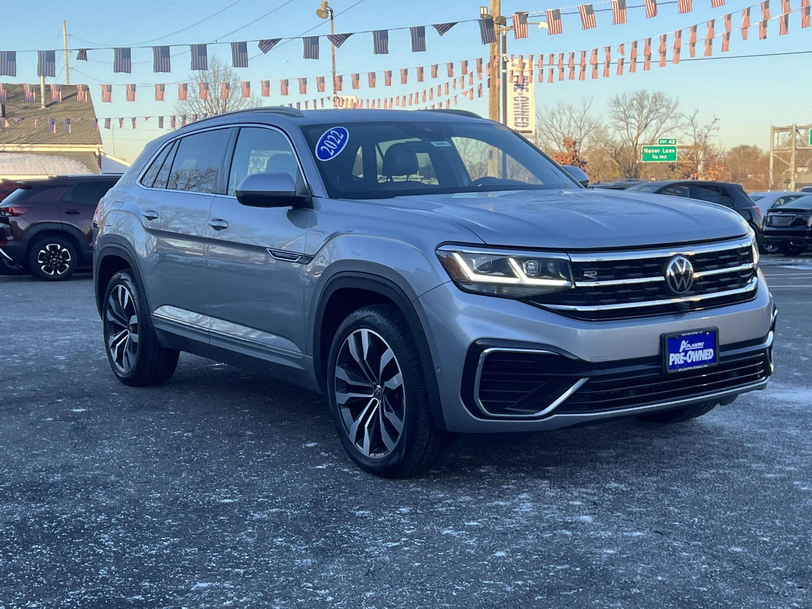 2022 Volkswagen Atlas Cross Sport SEL Premium R-Line