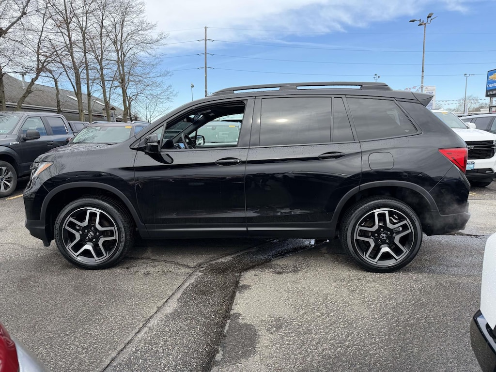Used 2023 Honda Passport AWD Elite SUV