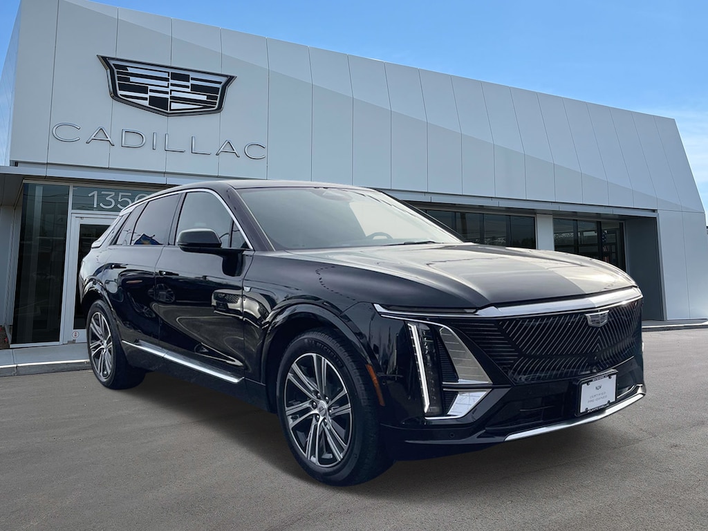 Used 2024 CADILLAC LYRIQ Luxury 1 SUV