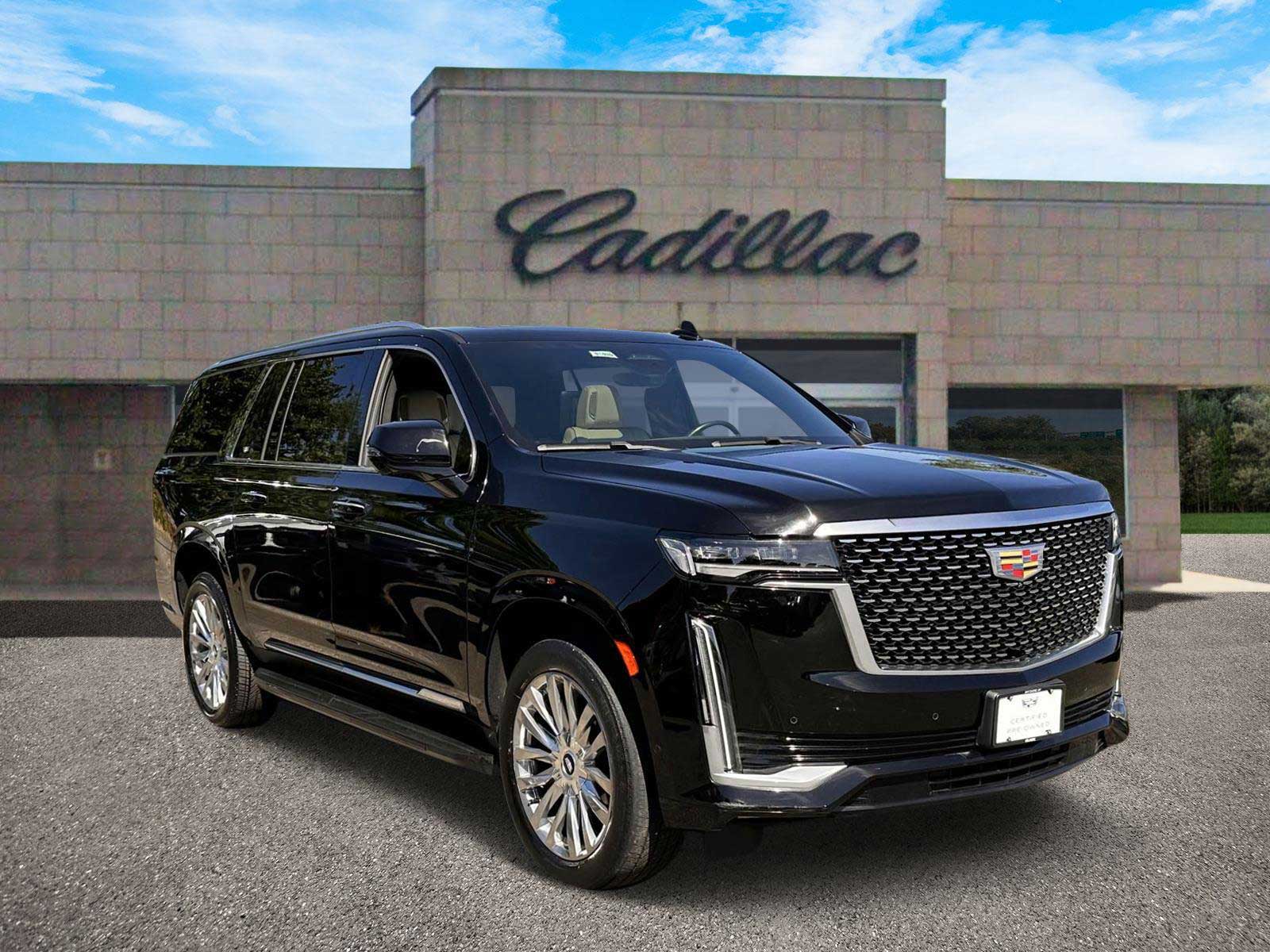 Used 2021 Cadillac Escalade ESV Premium Luxury with VIN 1GYS4KKL4MR240907 for sale in Bay Shore, NY