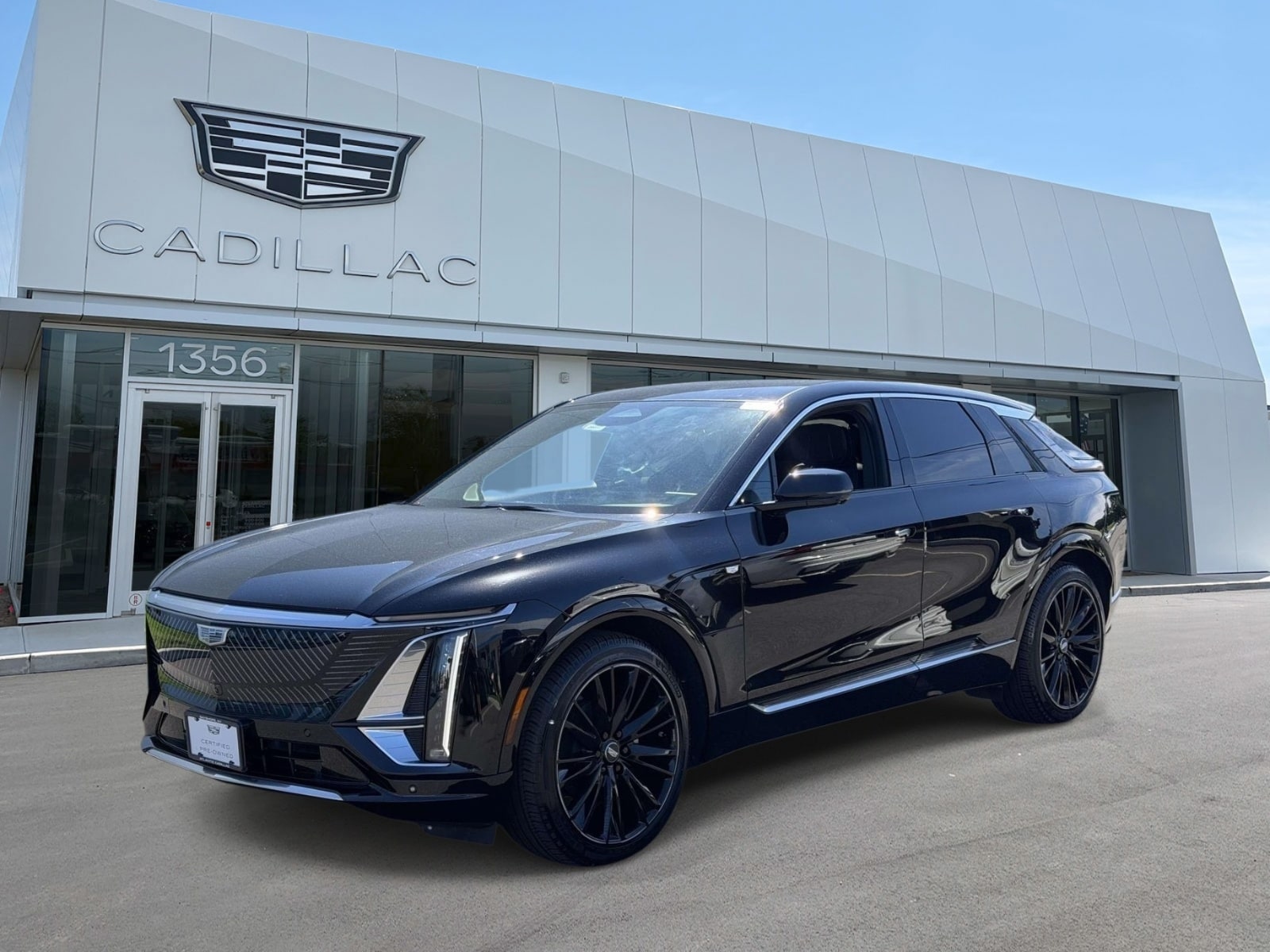 Used 2025 Cadillac LYRIQ Luxury 1 with VIN 1GYKPNRL4SZ310093 for sale in Bay Shore, NY