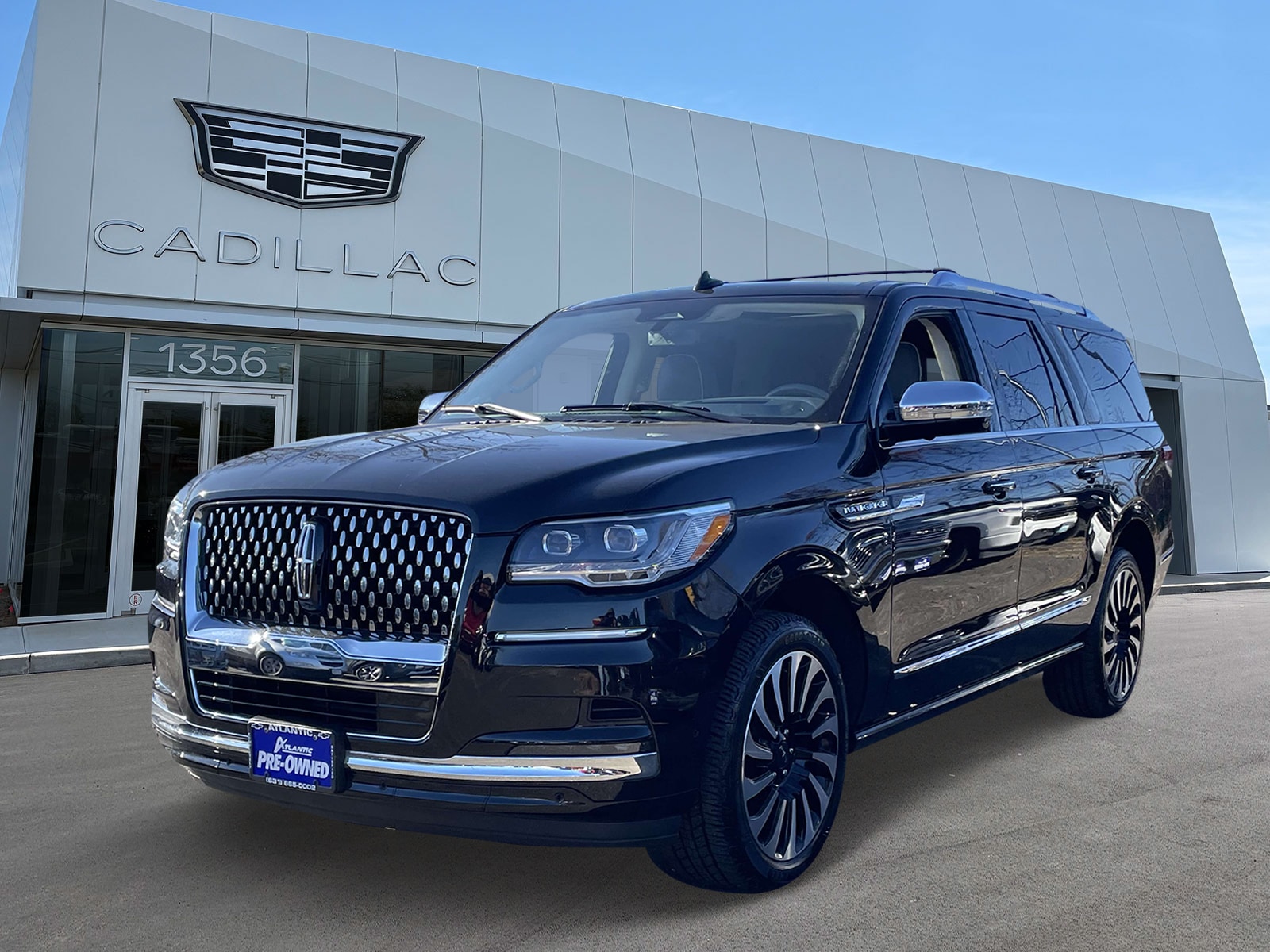 2023 Lincoln Navigator Black Label L's photo