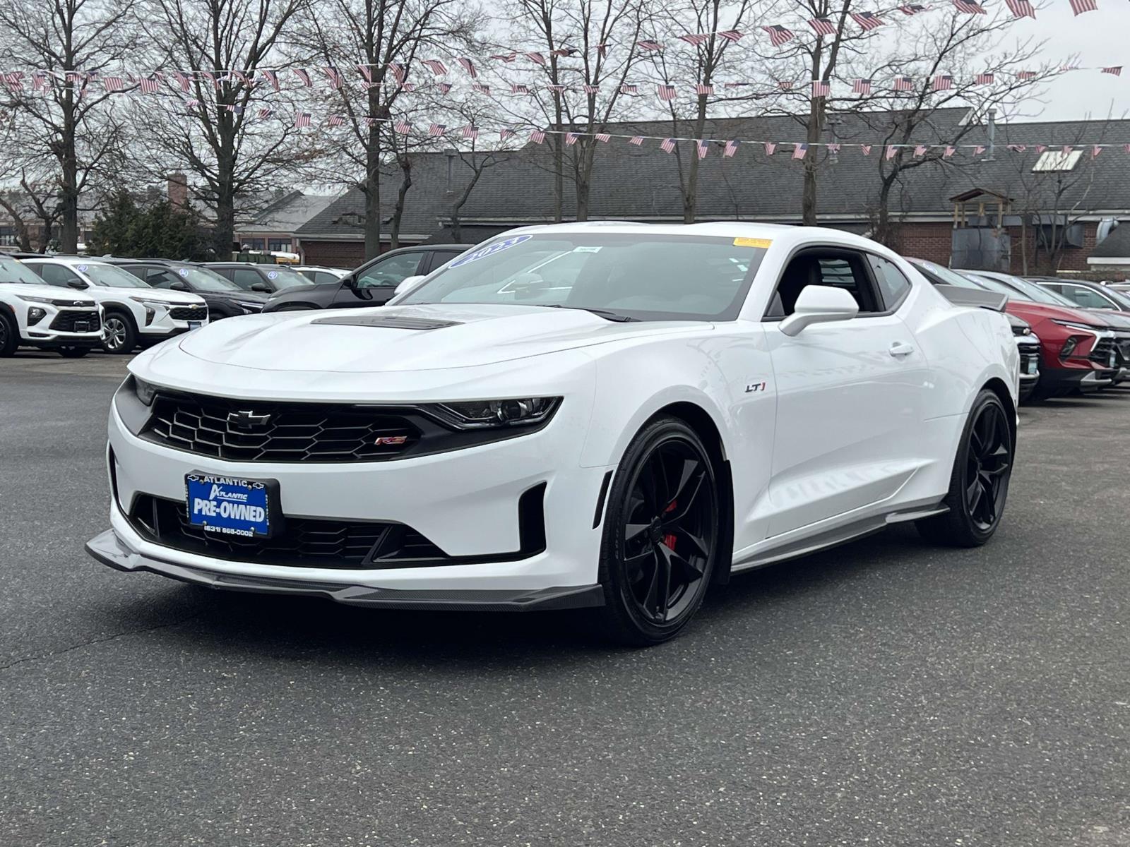 2023 Chevrolet Camaro LT1's photo