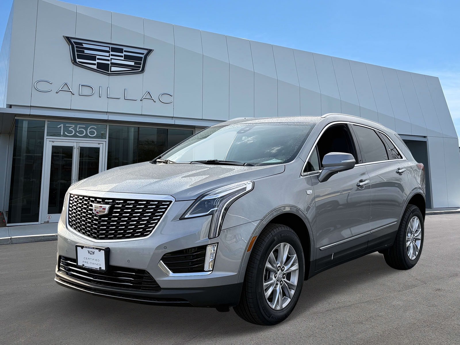 2026 Cadillac XT5 AWD Luxury's photo