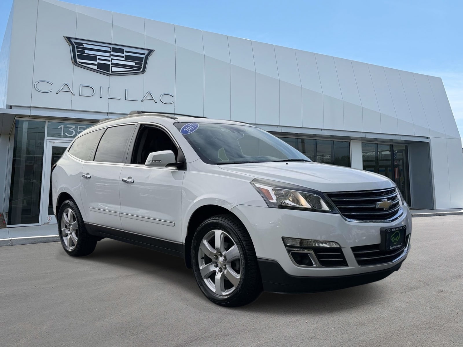 Used 2017 Chevrolet Traverse Premier with VIN 1GNKVJKD7HJ230924 for sale in Bay Shore, NY