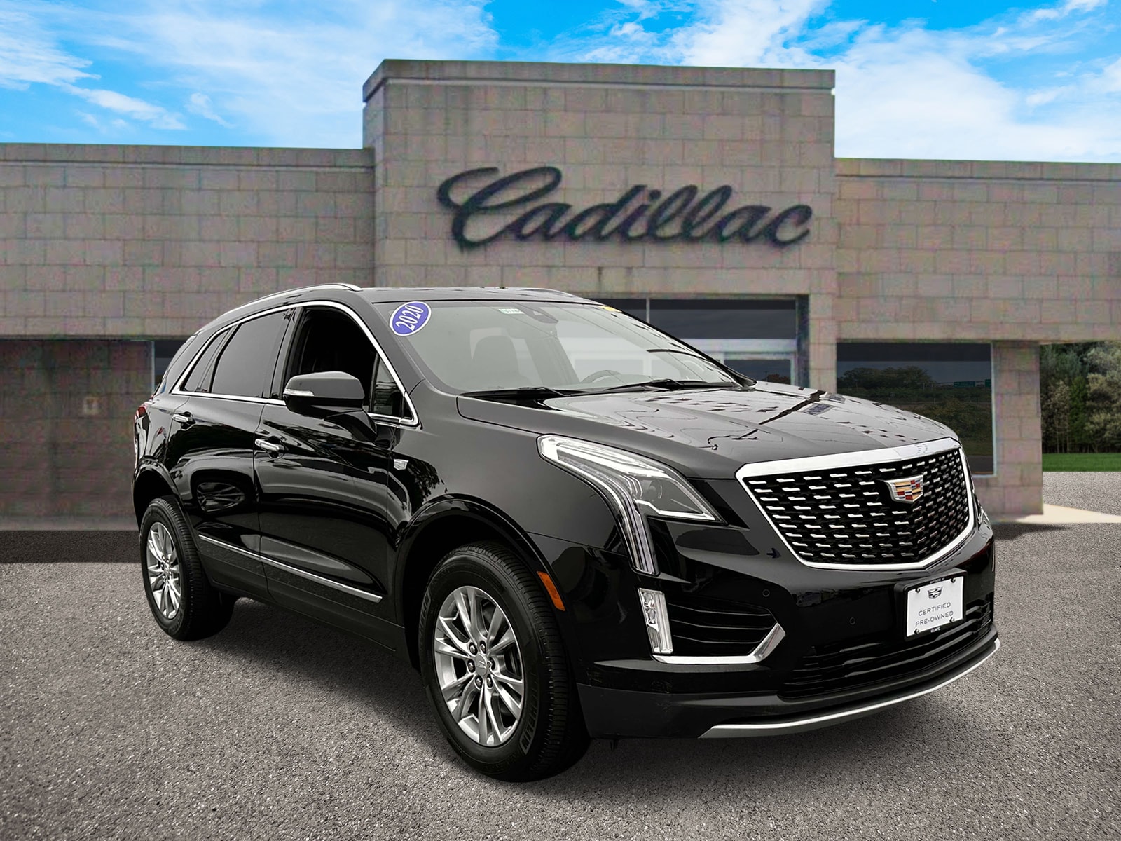 Certified 2020 Cadillac XT5 Premium Luxury with VIN 1GYKNCRS6LZ127491 for sale in Bay Shore, NY
