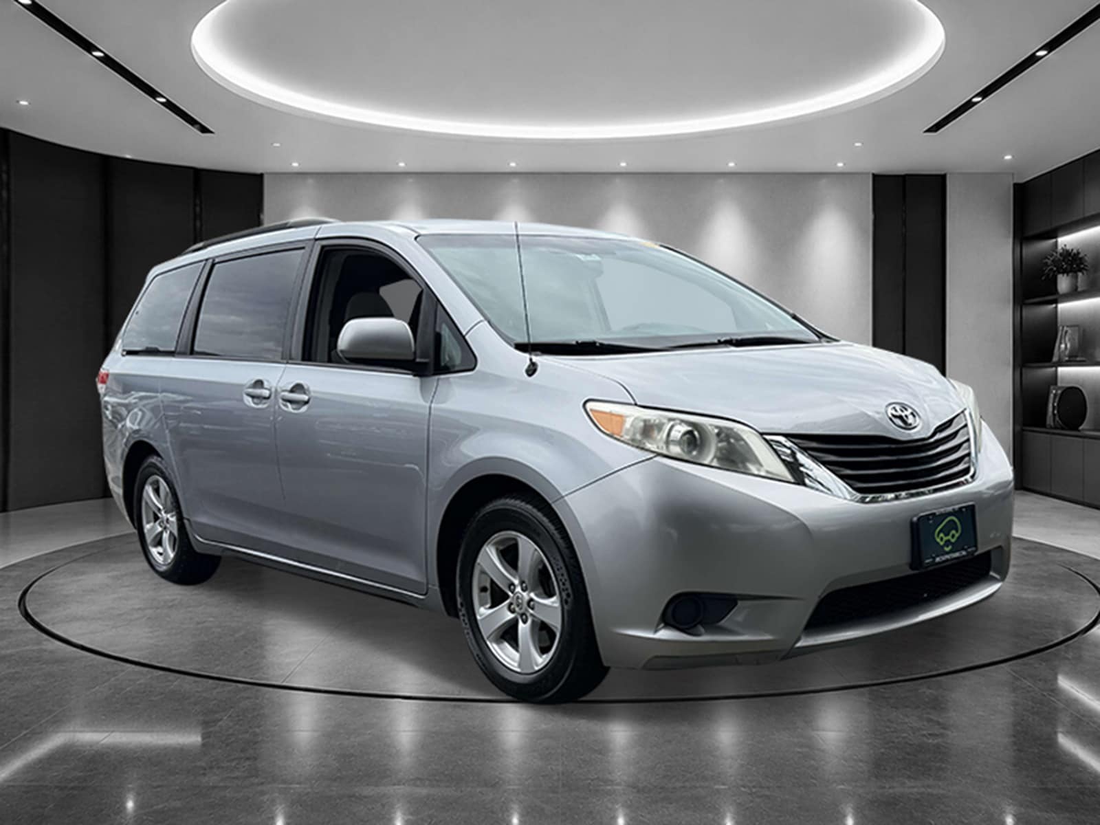 Used 2012 Toyota Sienna LE with VIN 5TDKK3DC4CS208652 for sale in Bay Shore, NY
