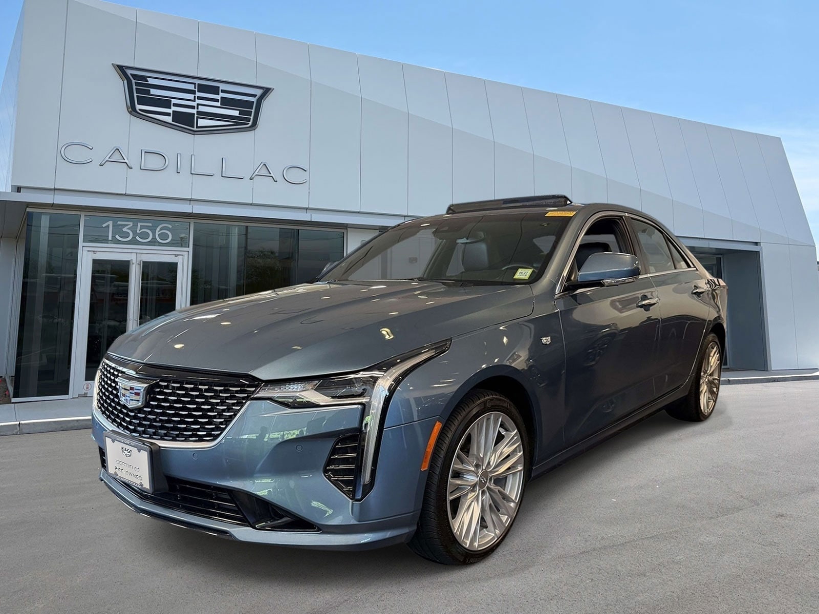 2023 Cadillac CT4