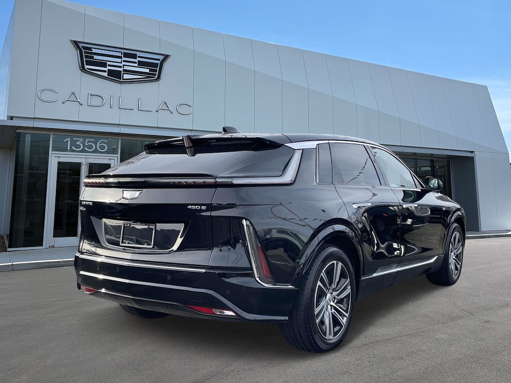 Used 2024 CADILLAC LYRIQ Luxury 1 SUV