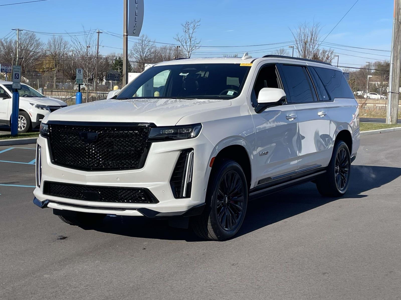 2024 Cadillac Escalade ESV V-Series's photo