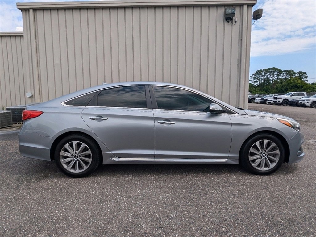 Used 2015 Hyundai Sonata Sport with VIN 5NPE34AF6FH080892 for sale in Saint Augustine, FL