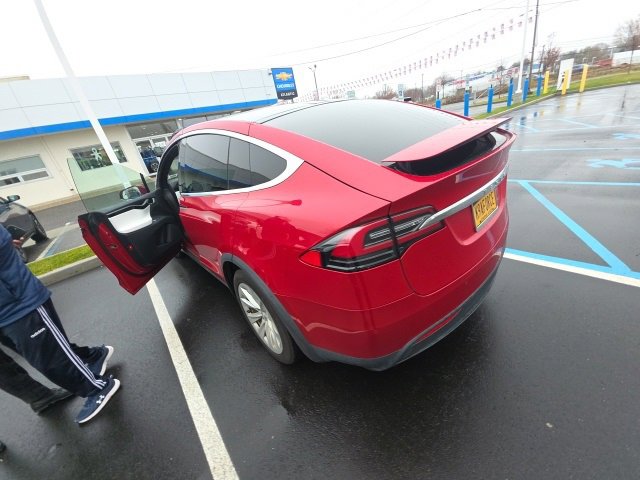 2020 Tesla Model X Long Range photo 3