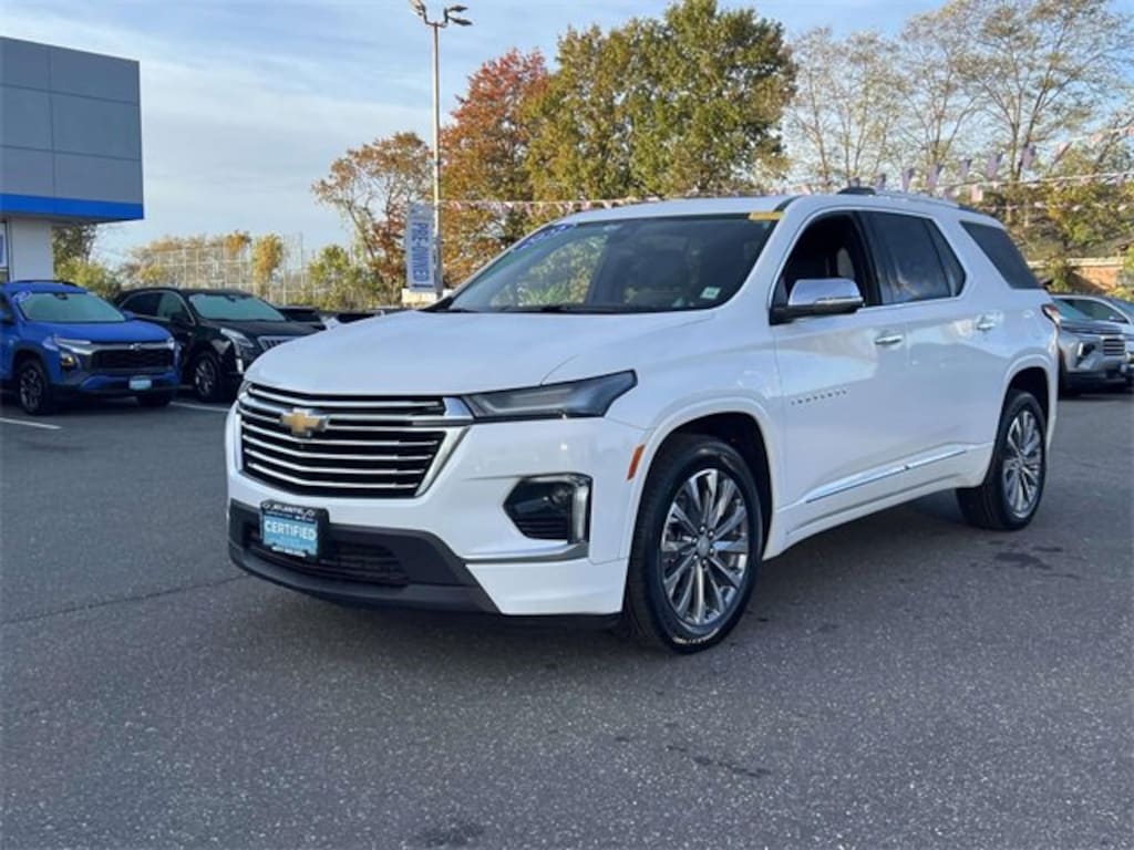 Certified 2022 Chevrolet Traverse Premier SUV