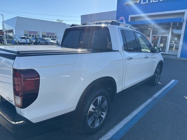 2019 Honda Ridgeline RTL-E photo 3