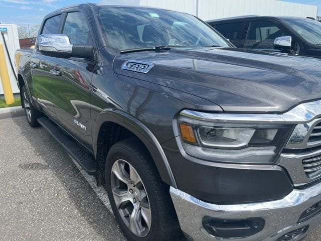 2019 RAM 1500 Laramie 4x4 Crew Cab 5'7's photo
