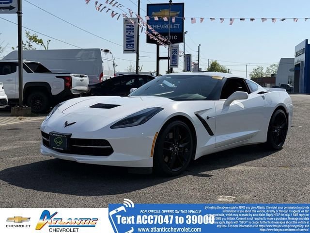 2015 Chevrolet Corvette Stingray Coupe w/Z51's photo