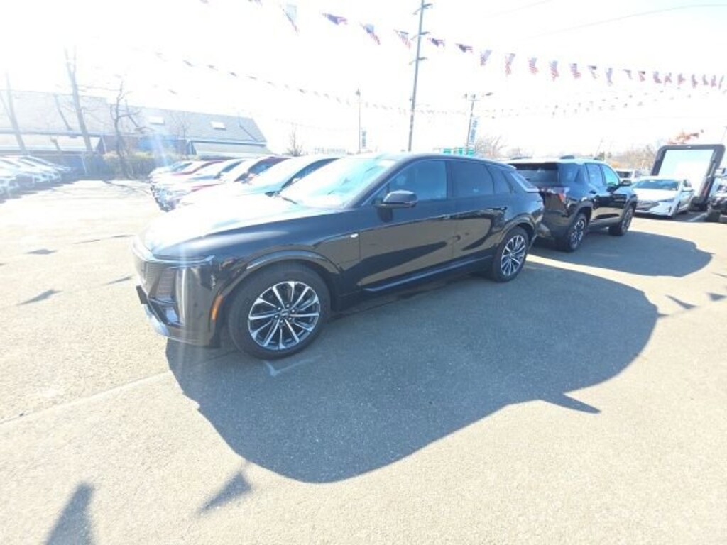 Used 2024 CADILLAC LYRIQ Sport 1 SUV