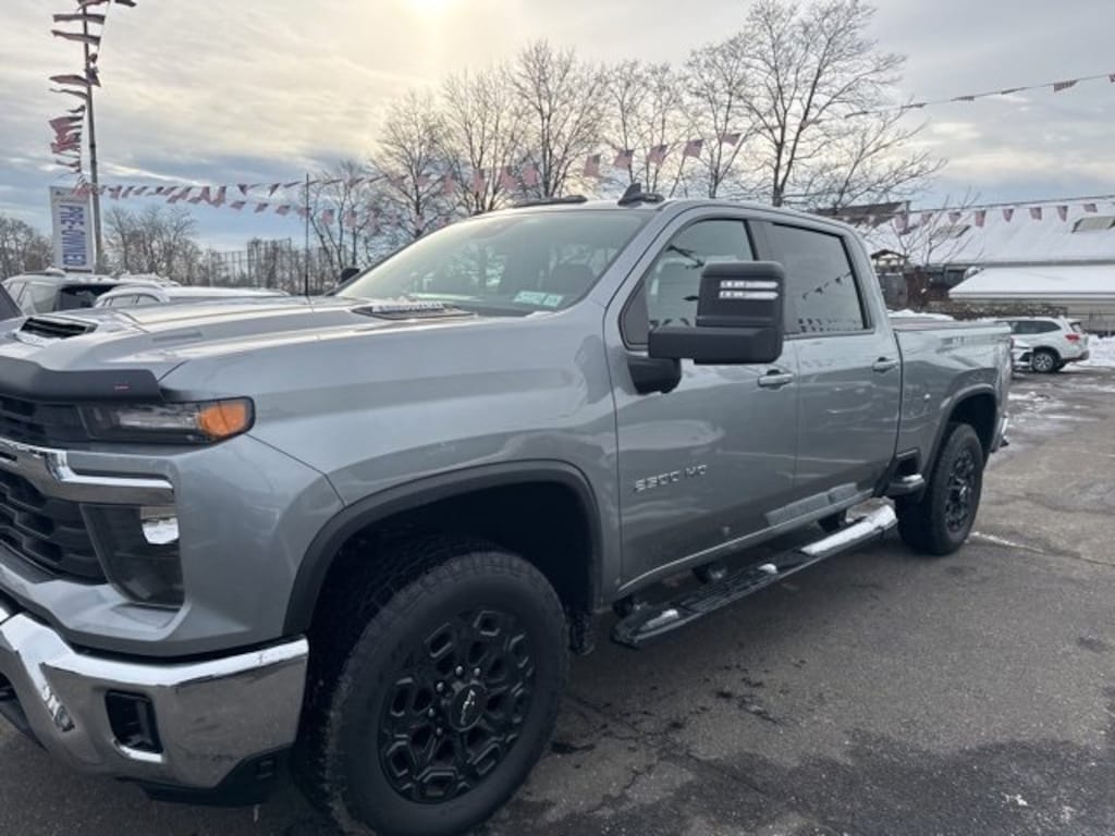 Used 2024 Chevrolet Silverado 2500 HD LT Truck