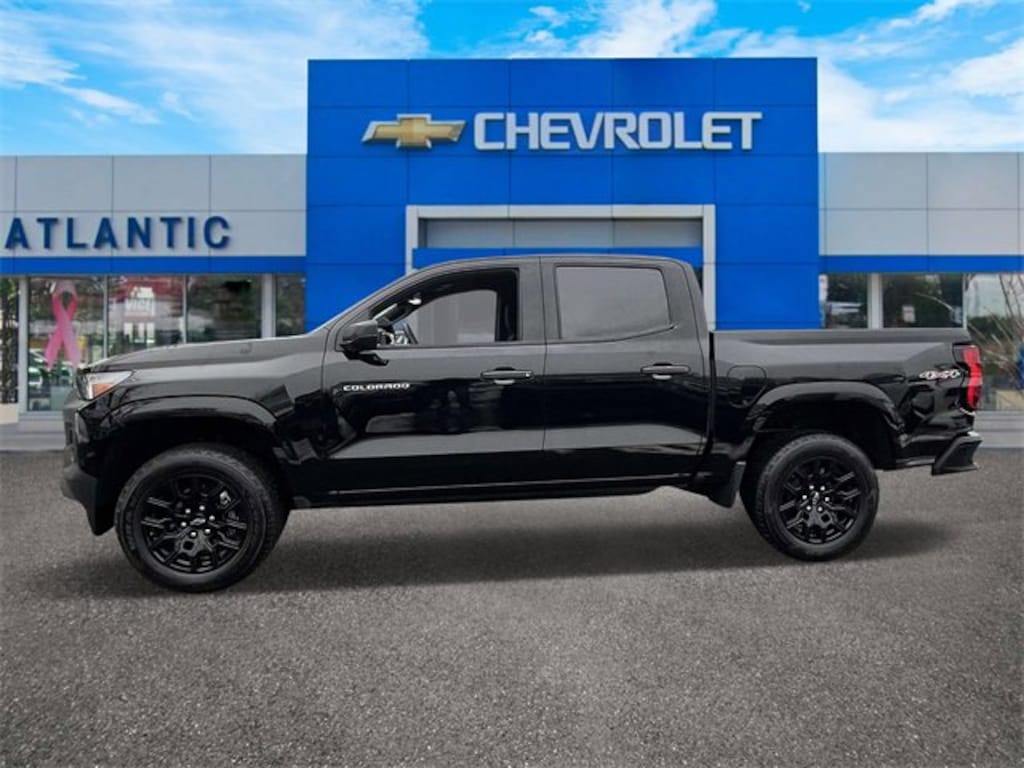 Certified 2025 Chevrolet Colorado WT/LT Truck