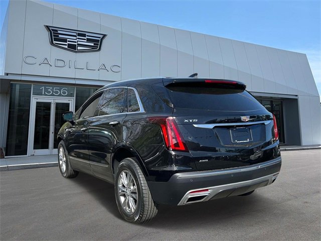 2022 Cadillac XT5 Premium Luxury photo 2