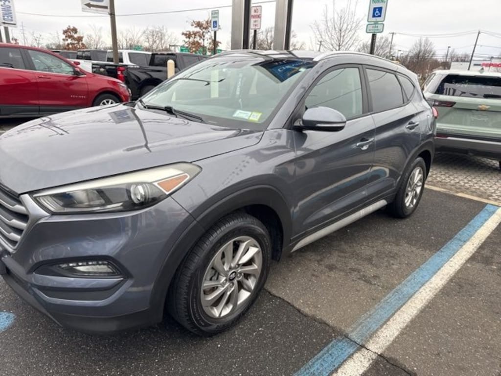 Used 2017 Hyundai Tucson SE Plus SUV