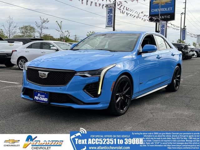 2023 Cadillac CT4 V-Series AWD's photo