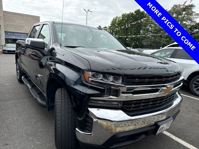 Certified 2021 Chevrolet Silverado 1500 LT with VIN 1GCUYDED4MZ395475 for sale in Bay Shore, NY