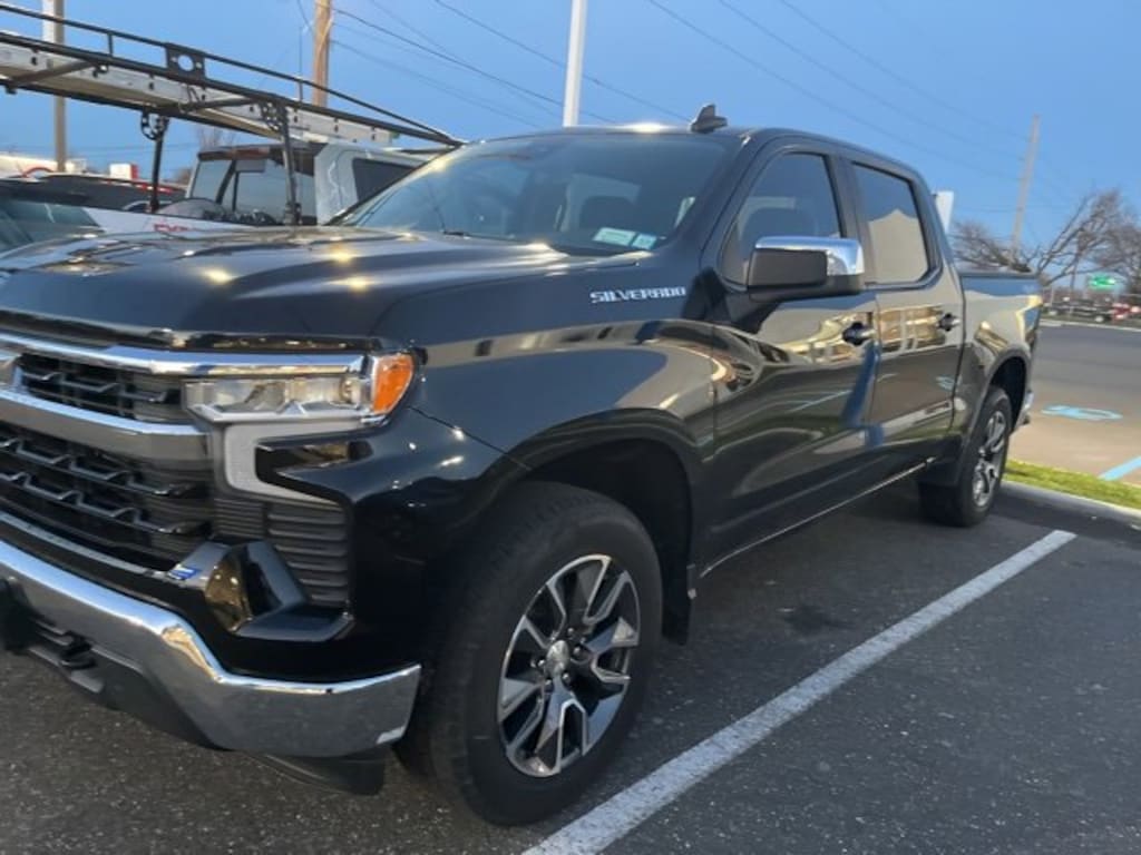 Certified 2022 Chevrolet Silverado 1500 LT (2FL) Truck