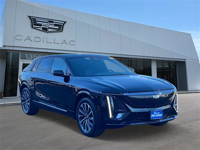 Used 2024 Cadillac LYRIQ Sport 2 with VIN 1GYKPVRK2RZ111805 for sale in Bay Shore, NY