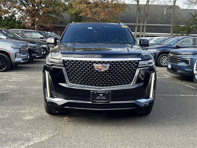 2024 Cadillac Escalade Premium Luxury photo 2